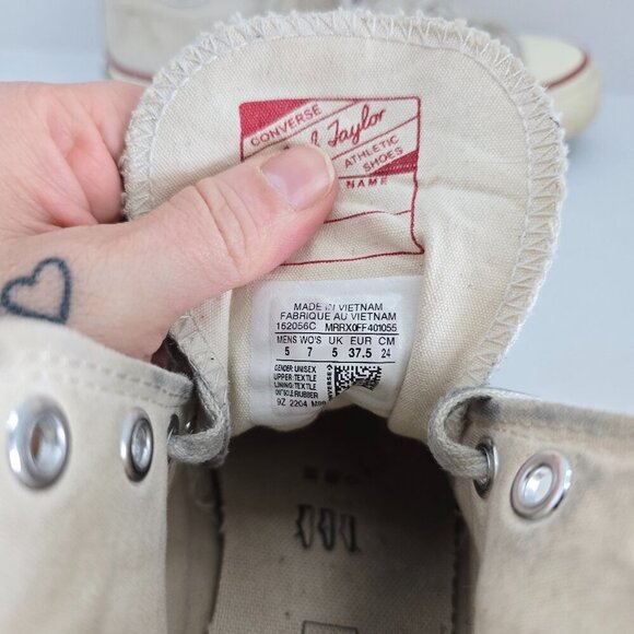 Converse | Chuck 70 white canvas monochrome grunge hi-top sneakers WMS 7 - Picture 5 of 9